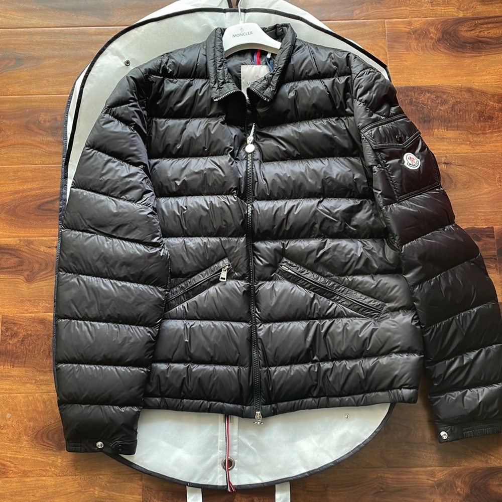 Black Moncler Puffer Jacket Men’s XXL